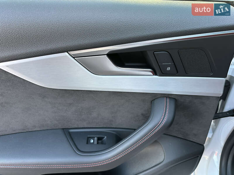 Купе Audi S5 2019 в Киеве