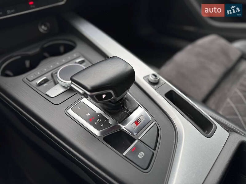 Купе Audi S5 2018 в Черновцах