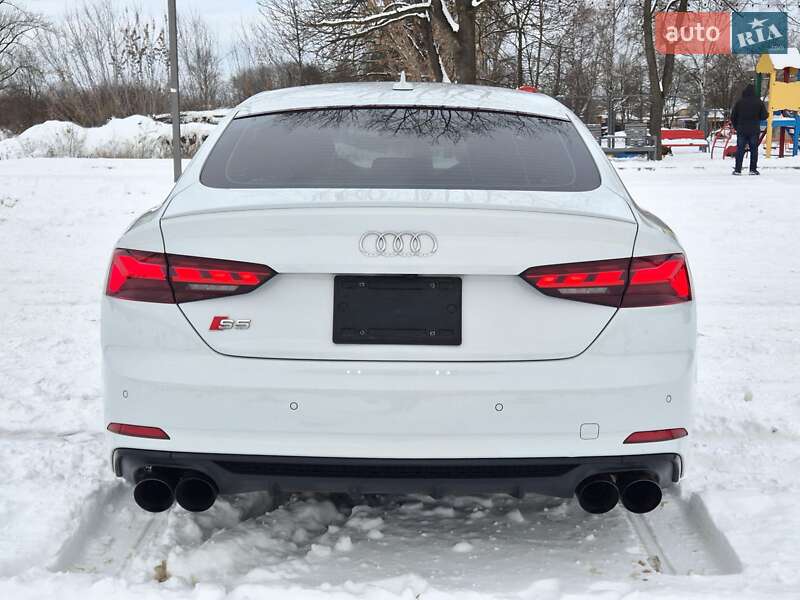 Купе Audi S5 2019 в Коломые