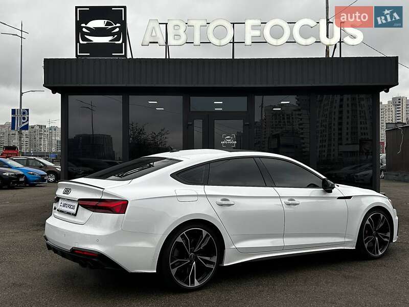 Лифтбек Audi S5 2024 в Киеве