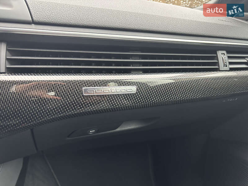 Купе Audi S5 2018 в Киеве