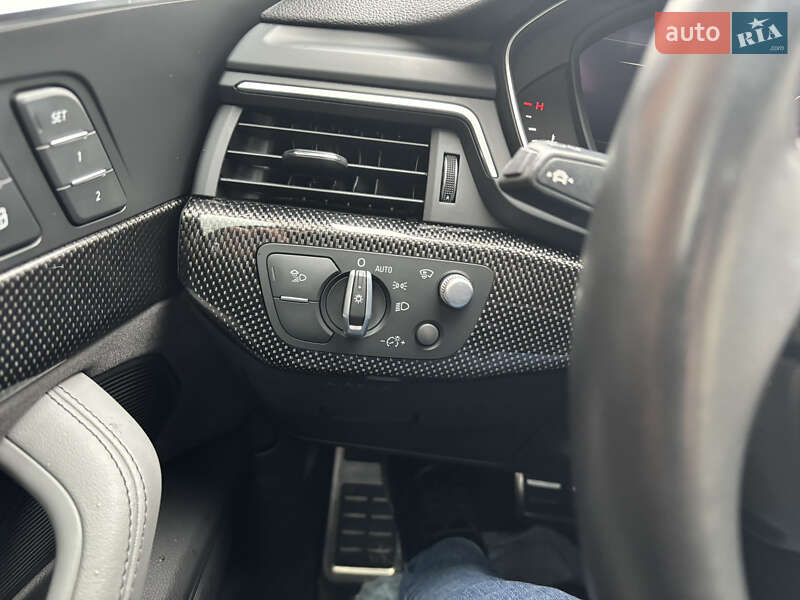 Купе Audi S5 2018 в Киеве