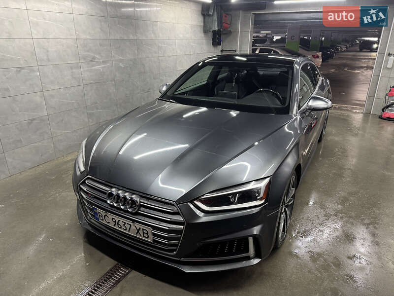 Купе Audi S5 2017 в Львові