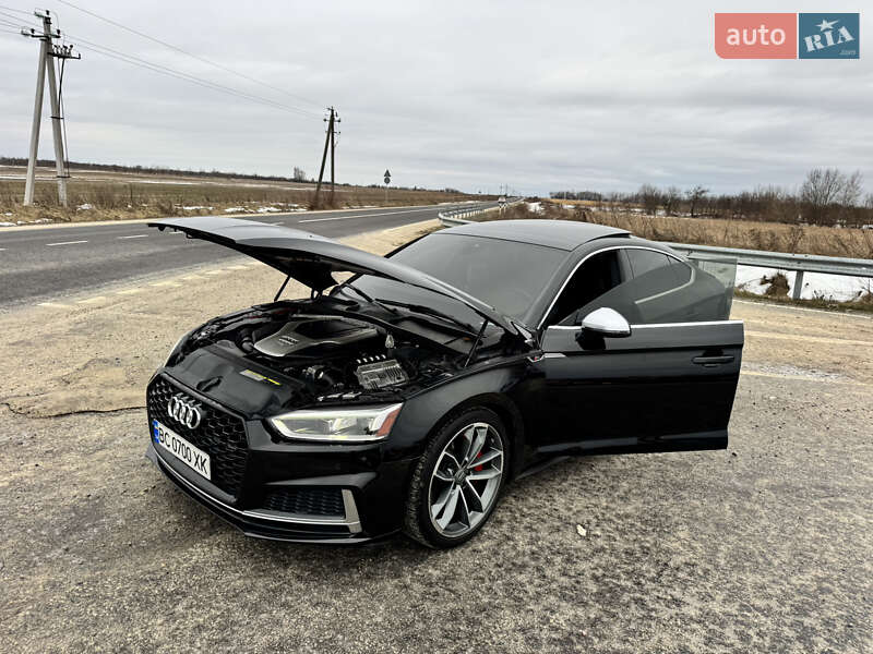 Купе Audi S5 2018 в Львові