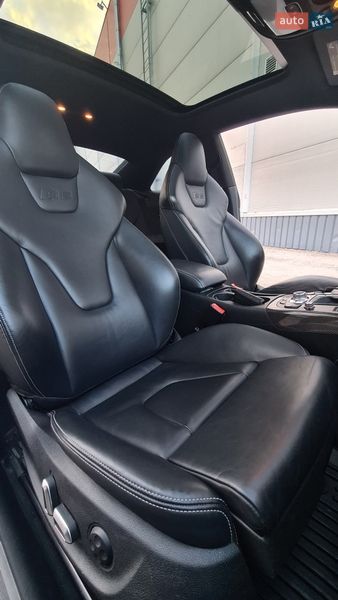 Купе Audi S5 2014 в Рівному