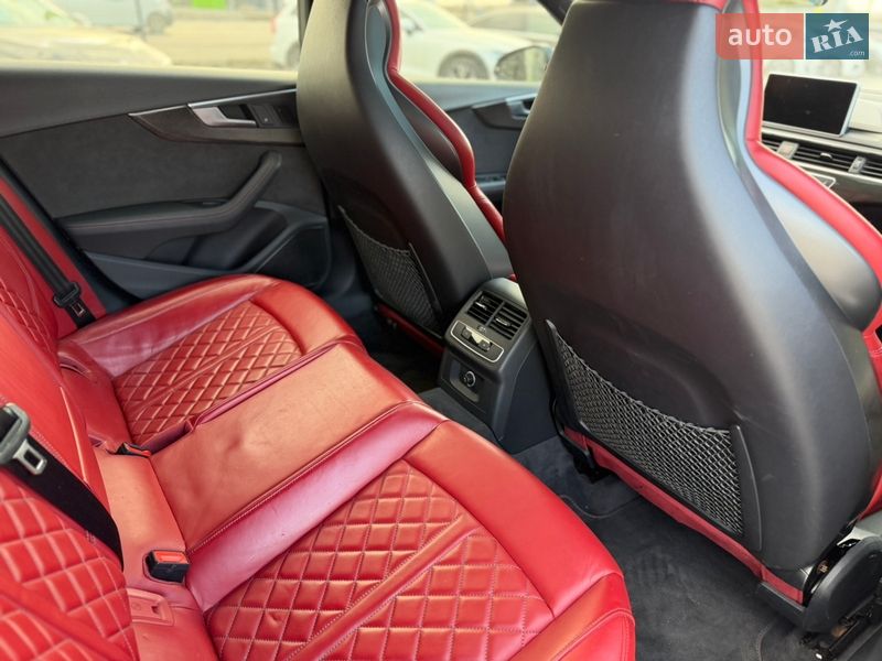 Купе Audi S5 2019 в Львове
