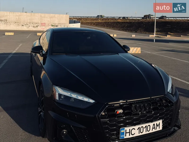 Audi S5