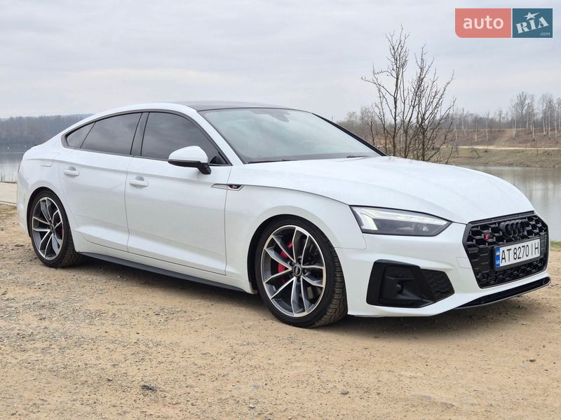 Купе Audi S5 2019 в Коломые