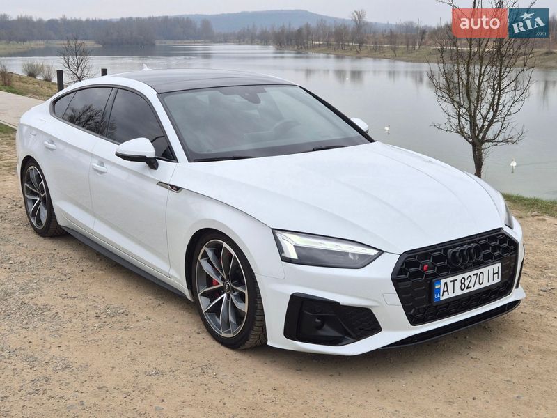 Купе Audi S5 2019 в Коломые