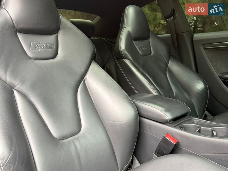 Купе Audi S5 2016 в Киеве фото 24 Купе Audi S5 2016 в Киеве