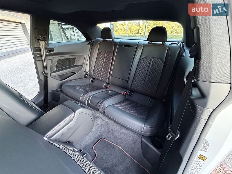 Купе Audi S5 2023 в Киеве