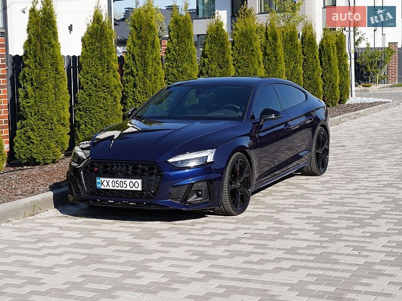 Купе Audi S5 2020 в Киеве