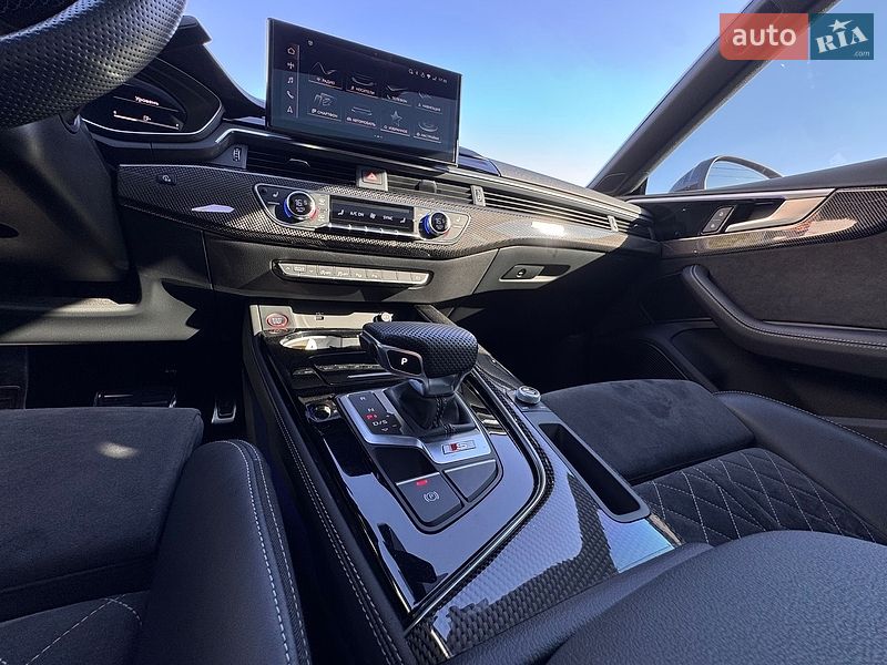 Купе Audi S5 2020 в Киеве