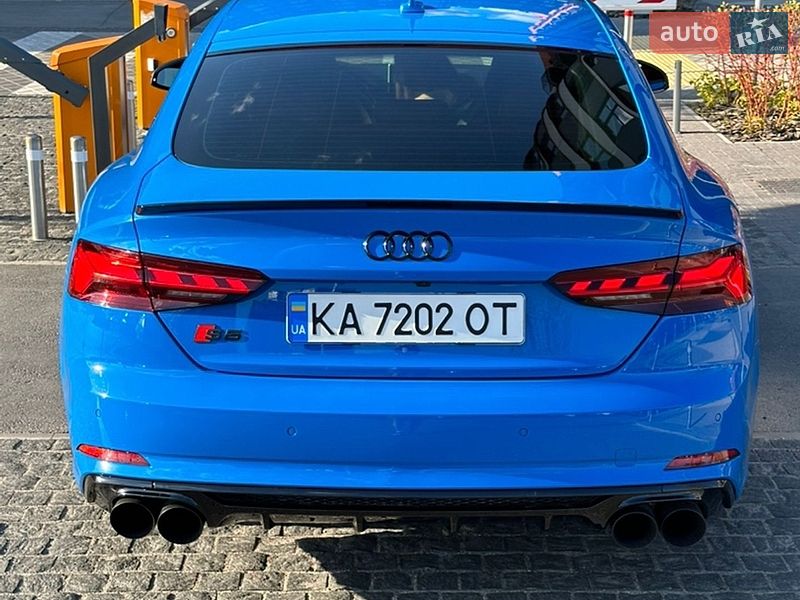 Купе Audi S5 2018 в Киеве
