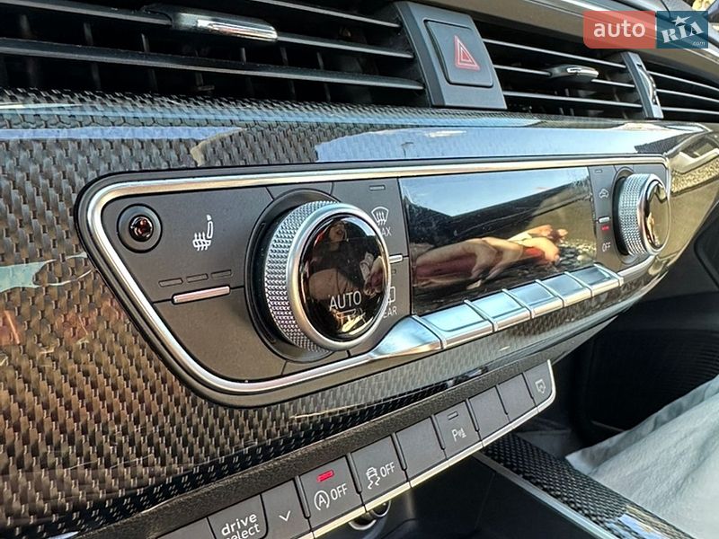 Купе Audi S5 2018 в Киеве