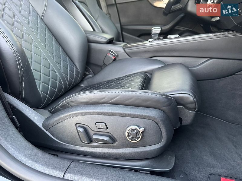Купе Audi S5 2018 в Львове