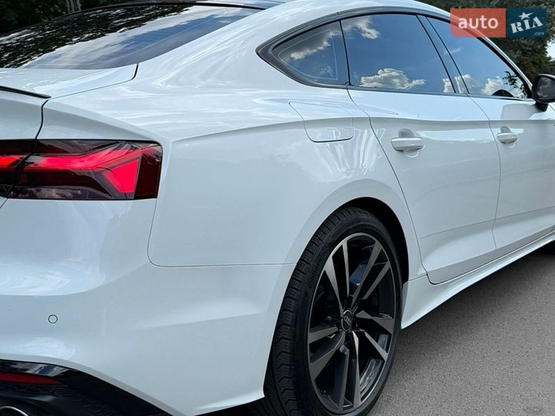 Ліфтбек Audi S5 2024 в Києві