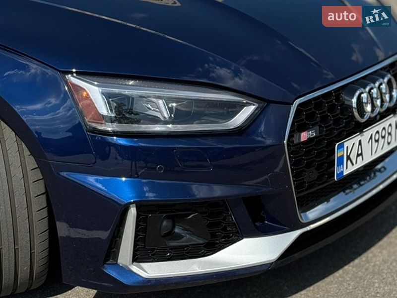 Кабриолет Audi S5 2017 в Киеве