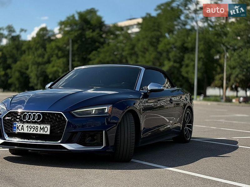 Кабриолет Audi S5 2017 в Киеве