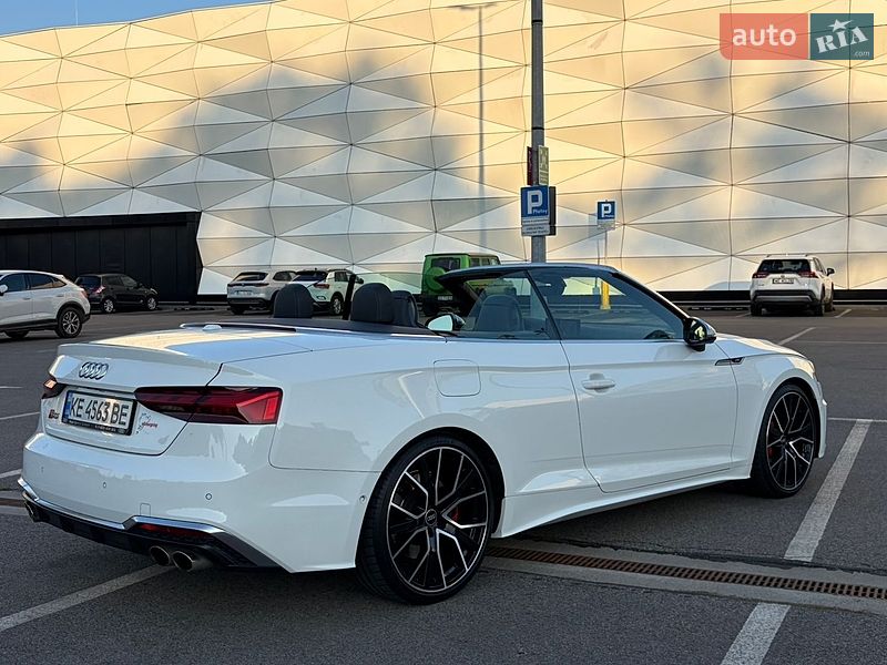 Кабріолет Audi S5 2021 в Києві