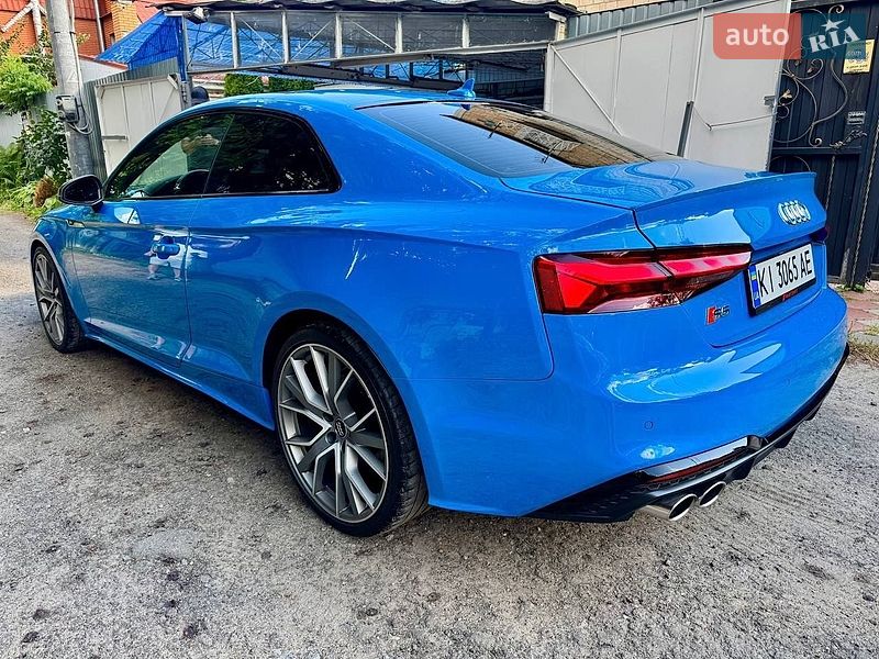 Купе Audi S5 2020 в Киеве