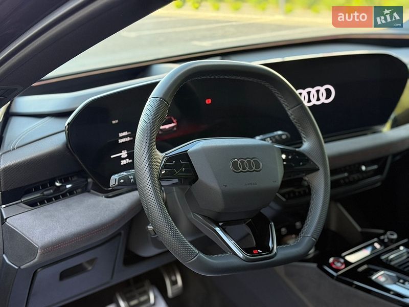 Универсал Audi S6 e-tron 2025 в Луцке
