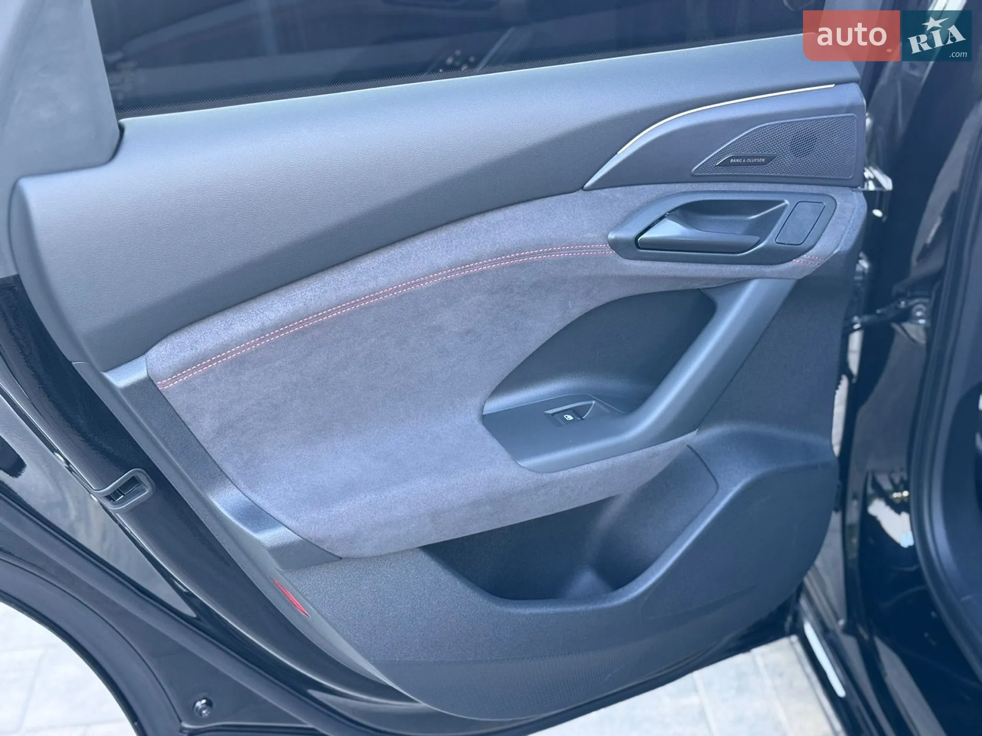2025 Audi S6 - мініатюра 51
