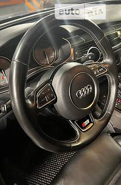 Седан Audi S6 2015 в Киеве