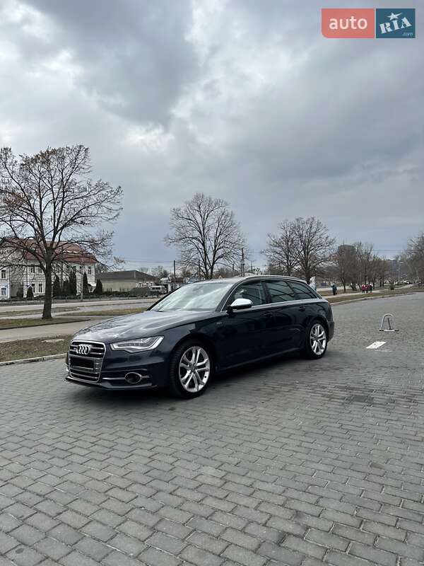 Универсал Audi S6 2012 в Киеве
