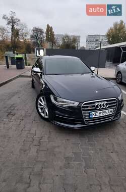 Седан Audi S6 2014 в Дніпрі