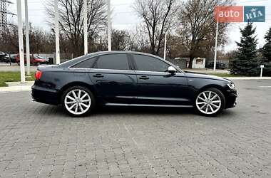 Седан Audi S6 2014 в 