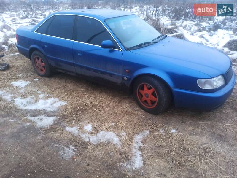 Седан Audi S6 1996 в Киеве