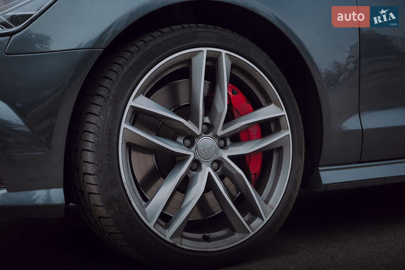 Седан Audi S6 2017 в Киеве