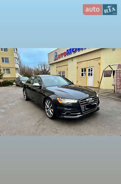 Седан Audi S6 2012 в 