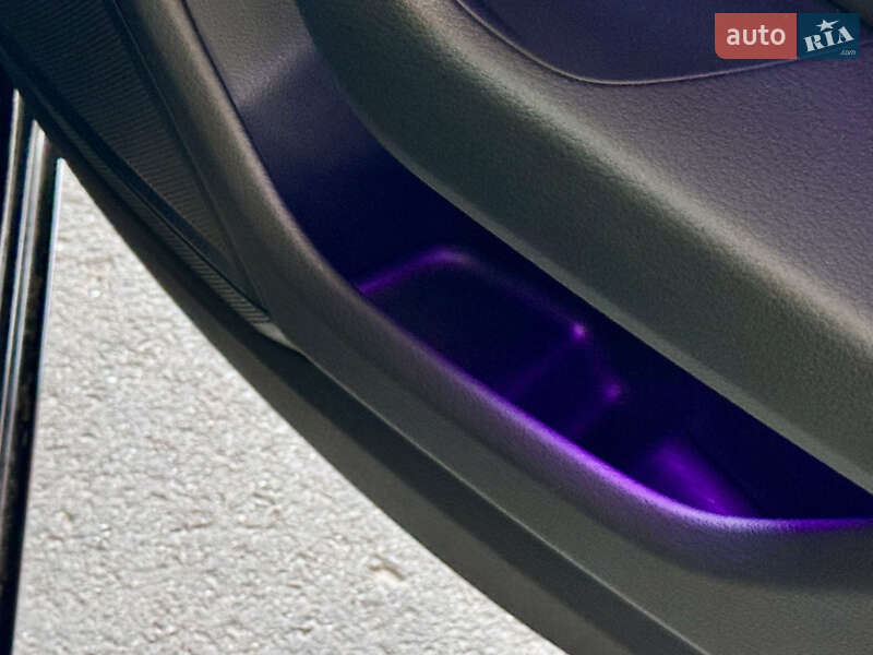 Седан Audi S6 2020 в Киеве