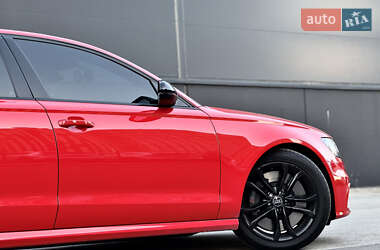 Седан Audi S6 2012 в 