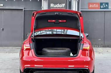 Седан Audi S6 2012 в 
