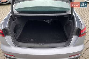 Седан Audi S6 2023 в 