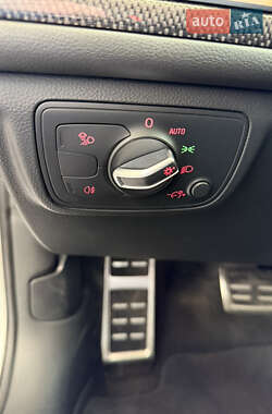 Седан Audi S6 2015 в 