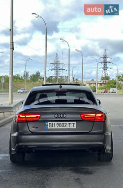 Седан Audi S6 2016 в 