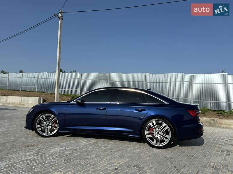 Седан Audi S6 2020 в Львове