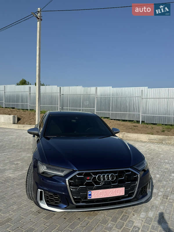 Седан Audi S6 2020 в Львове