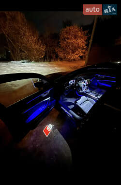 Седан Audi S6 2020 в 