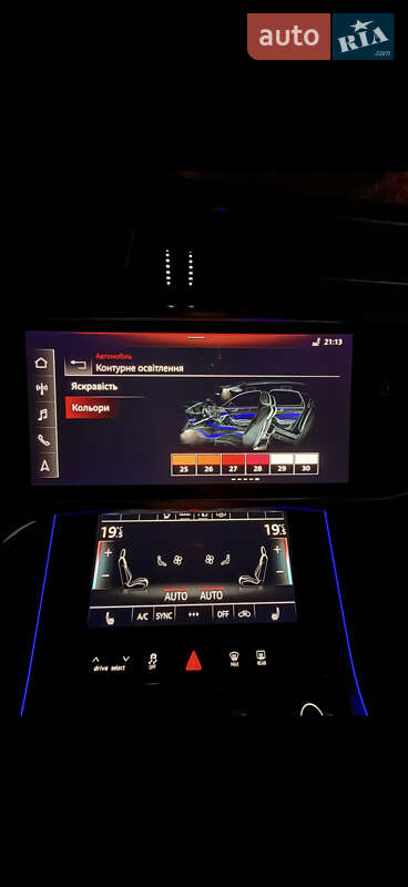 Седан Audi S6 2020 в Львове