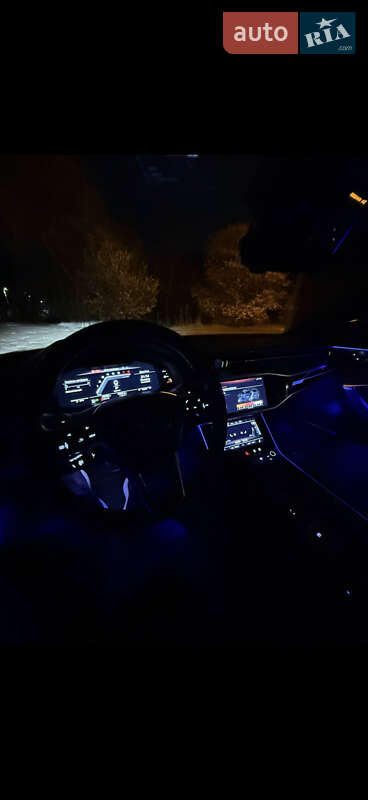 Седан Audi S6 2020 в Львове