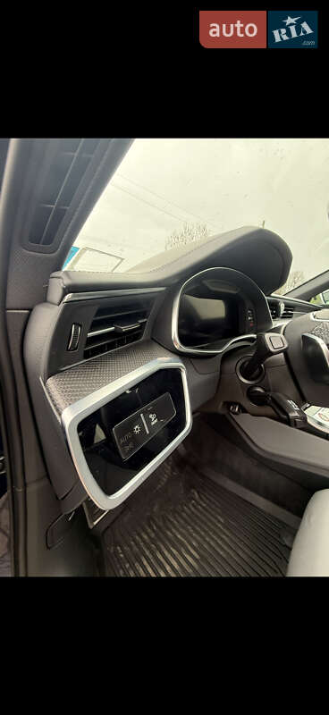 Седан Audi S6 2020 в Львове