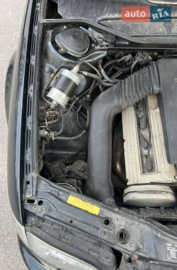 Седан Audi S6 1997 в 