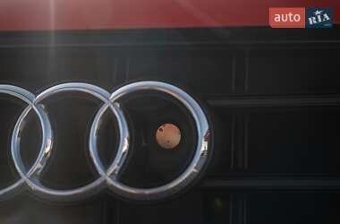 Седан Audi S6 2018 в 
