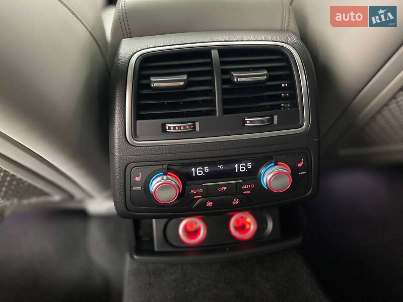 Седан Audi S6 2015 в Киеве
