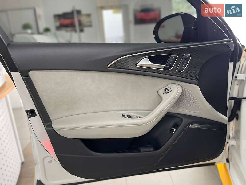 Седан Audi S6 2015 в Киеве